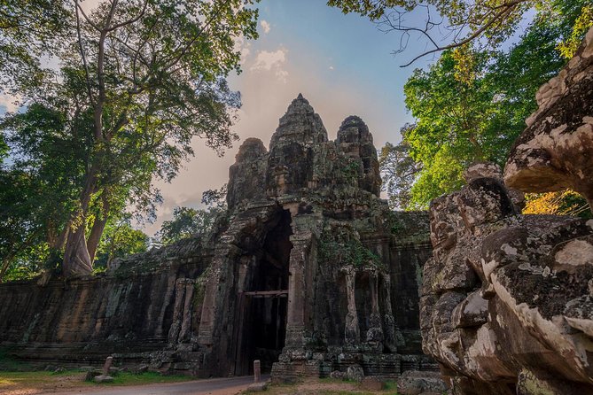 1-Day Amazing Angkor Wat Tour with Sunset & All Interesting Major Temples - The Terraces of the Elephants and Leper King