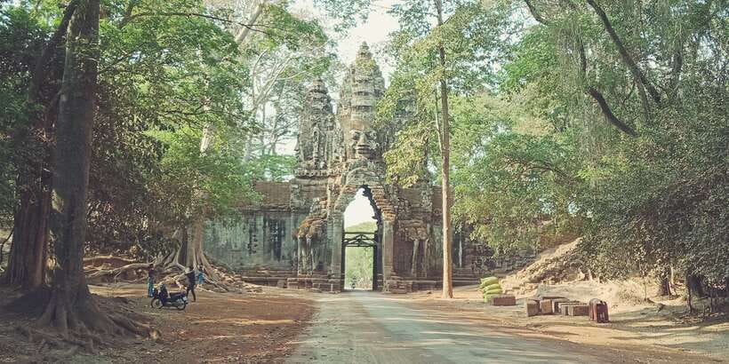 1-Day private Angkor Temple Tour from Siem Reap - What the $34 price really buys you