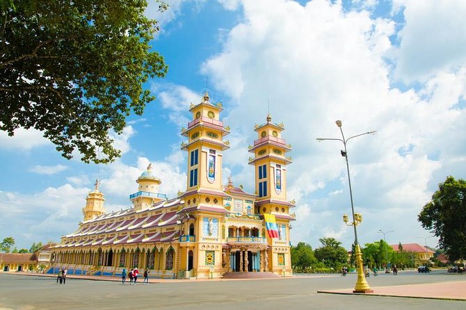 1-Day Tour of Black Virgin Mountain - Cao Dai Temple - Cu Chi Tunnels from HCMC - Who should book this tour