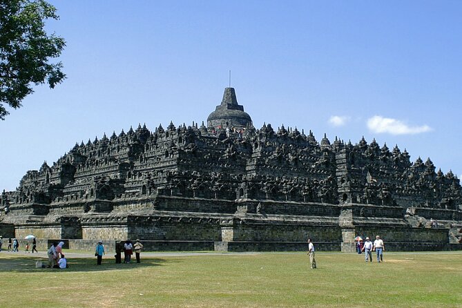 1 Day Yogyakarta tour ( Borobudur temple, Merapi Lava Tour, Prambanan Temple) - Who Should Book This Yogyakarta Day Tour?