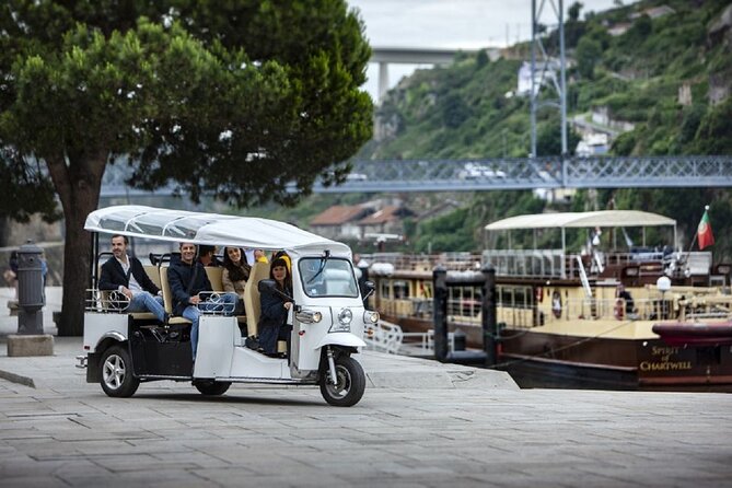 2 Hour Private Tuktuk Tour in Porto to Monastery and Cellars - Practical booking advice