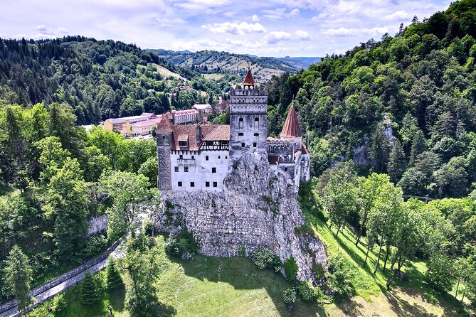 3-Castle: Peles,Bran,Rasnov,Sinaia Monastery from Brasov w pickup - Rasnov Fortress and the limits of the current route