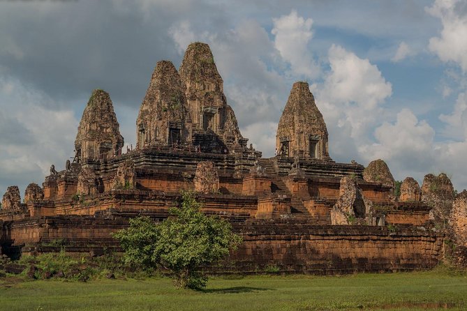3-Day Angkor Wat & All Interesting Major Temples & Kulen Mount Waterfall - A packed first day from Angkor Wat to Phnom Bakheng