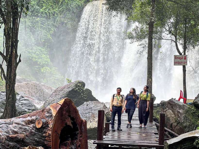 3-Day Angkor Wat Tour with Kulen Mountain & Floating Village - Guides, drivers, and group size