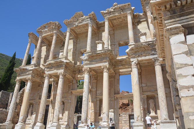 3-Hour Private Ephesus, Terrace Houses, Cruiser Only - Lunch, pottery, and carpets: useful, but understand the sales angle