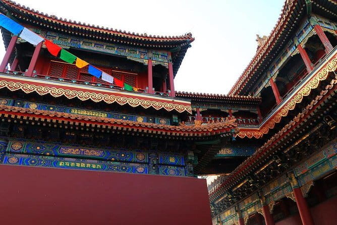 3-Hour Private Walking Tour including Monk Blessing Ceremony at Lama Temple - A private guide keeps the morning flexible
