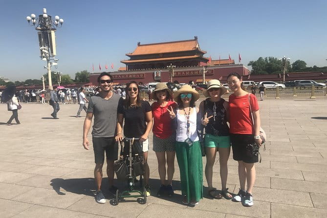 3-Hour Private Walking Tour including Monk Blessing Ceremony at Lama Temple - Walking from Buddhism to Confucian learning