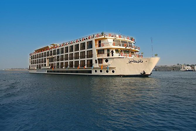 4 Days 3 Nights from Aswan to Luxor Nile cruise+Abu simbel temple - Day three: Edfu, the Esna lock, and sailing to Luxor