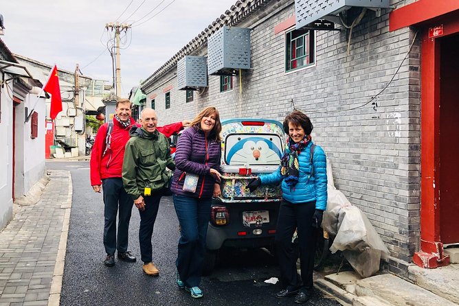 4-Hour Private Beijing Walking Tour of Lama Temple and Hutong - Drum and Bell Towers with an old Beijing time signal