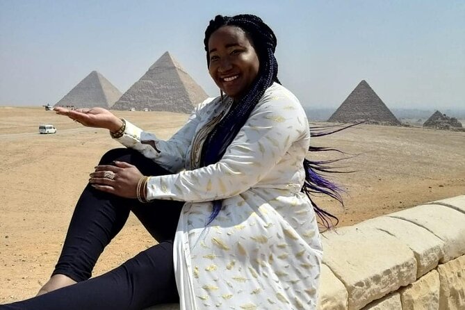 4 hour Private tour Giza pyramids ,sphinx and mummification temple tours - Hotel pickup makes Giza easier