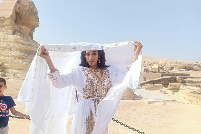 4 hour Private tour Giza pyramids ,sphinx and mummification temple tours - A private format with useful flexibility
