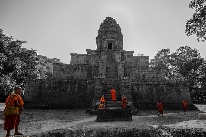 5-Day All Major Temples & Kulen Mount Waterfall & Koh Ker & Beng Mealea - Five days through the Khmer temple world