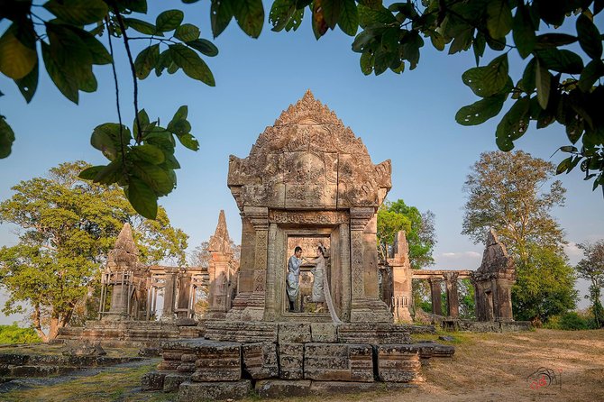 5-Day All Major Temples & Kulen Mount Waterfall & Koh Ker & Beng Mealea - Day 5: Phnom Kulen, traditional crafts, and Siem Reap’s market