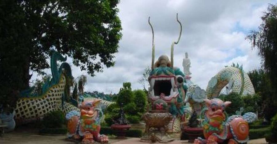 7-hour Datanla waterfall, Clay Tunnel and Holy See temple - Why this Da Lat day works well