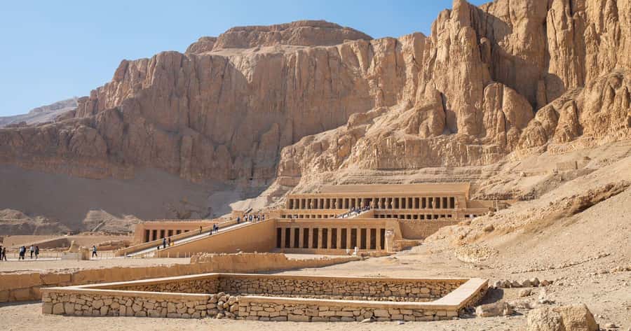 A Luxor Excursion to Habu Temple, Valley of Workers & Queens - Valley of the Queens and the question of access
