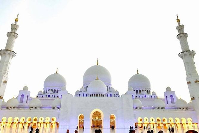 Abu Dhabi Tour with Grand Mosque and BAPS Temple - Ferrari World is a brief taste, not a theme-park day