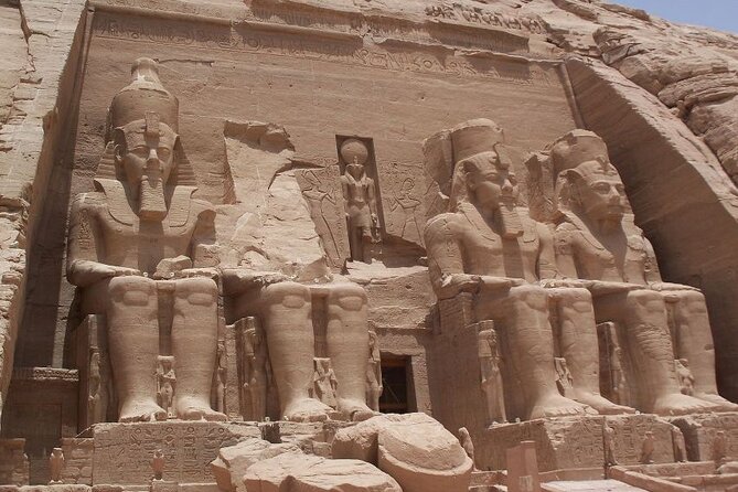 Abu Simbel Temple Day Trip with Hotel Pickup From Aswan - What the temples offer beyond the famous façade