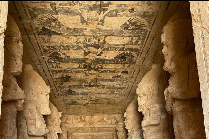 Abu Simple Temple - Arriving at the Abu Simbel temples