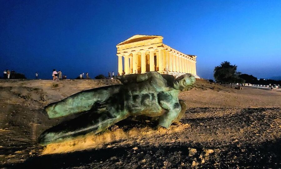 Agrigento: Skip-the-Line Valley of the Temples Night Tour - Key points to know before booking