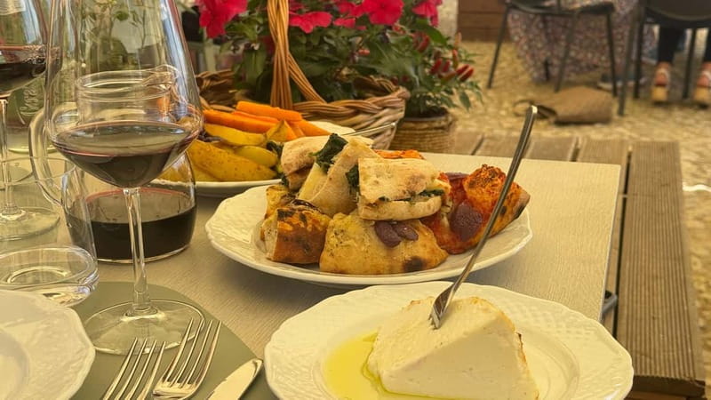 Agrigento: Valley of the Temples and Historical Center by E-Bike with Lunch Included - Riding into Agrigento’s historic center