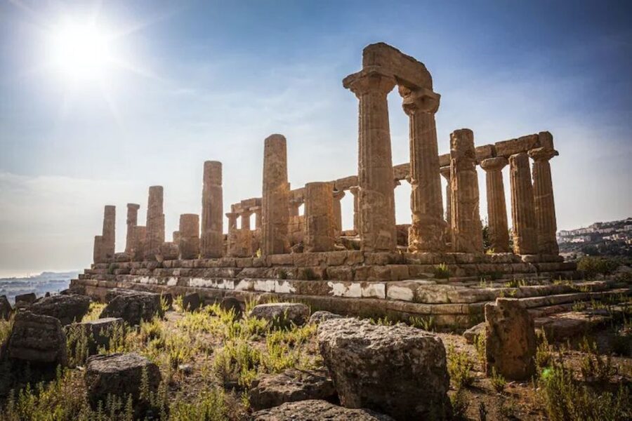 Agrigento Valley of the Temples and Kolymbethra Private Tour - Beginning at the Temple of Hera