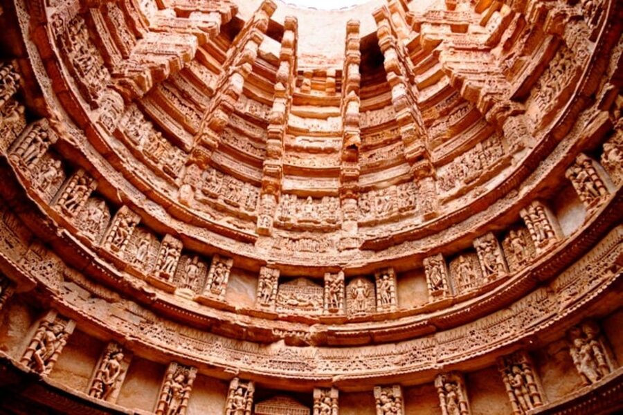 Ahmedabad: Sun Temple of Modhera & Queen's Stepwell Day Trip - Why this Gujarat day trip works