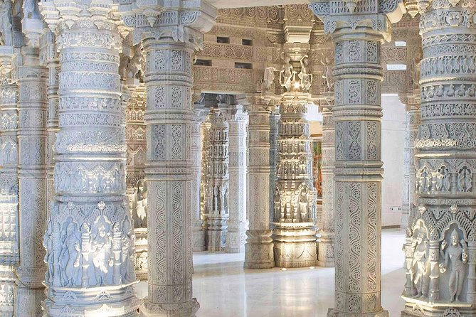 Akshardham Temple Tour Exhibition, Light & Water Show with Transfers - Is $99 per person a fair price?