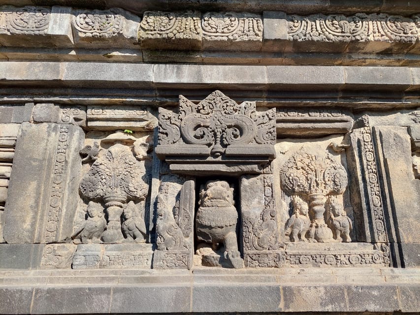 All-inclusive Borobudur Sunrise & Prambanan Temple Tour - The road to Prambanan