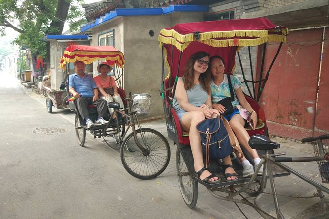 All-inclusive Private Day Trip: Hutongs, Lama Temple & Panda House with Lunch - A rickshaw ride through Beijing’s hutongs