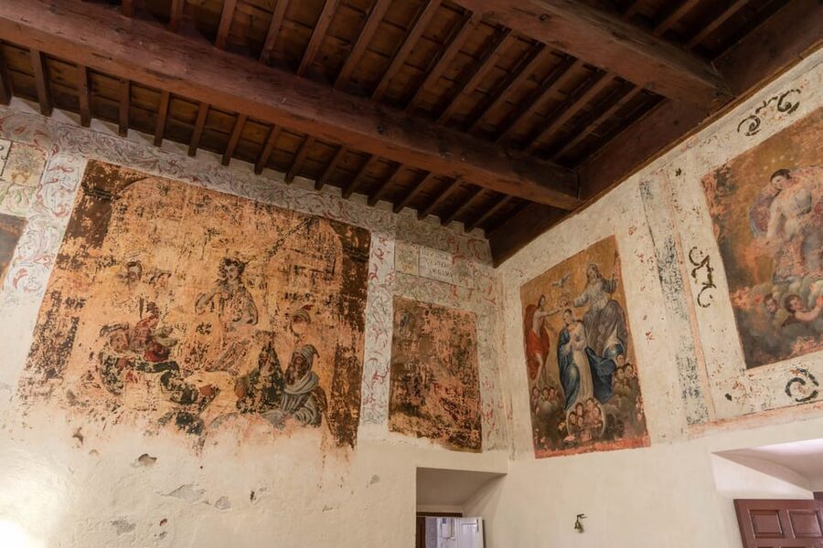 Almería: Cathedral and Monastery of Las Puras Guided Tour - What the 90-minute schedule feels like