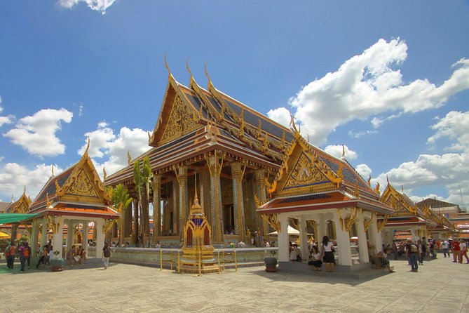 Amazing Bangkok Tour with Grand Palace, Emerald Buddha & Wat Arun - How the guide can shape the day