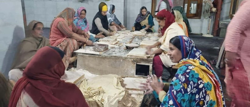 Amritsar: Golden Temple and Jallianwala Bagh Guided Tour - Baba Deep Singh Gurudwara