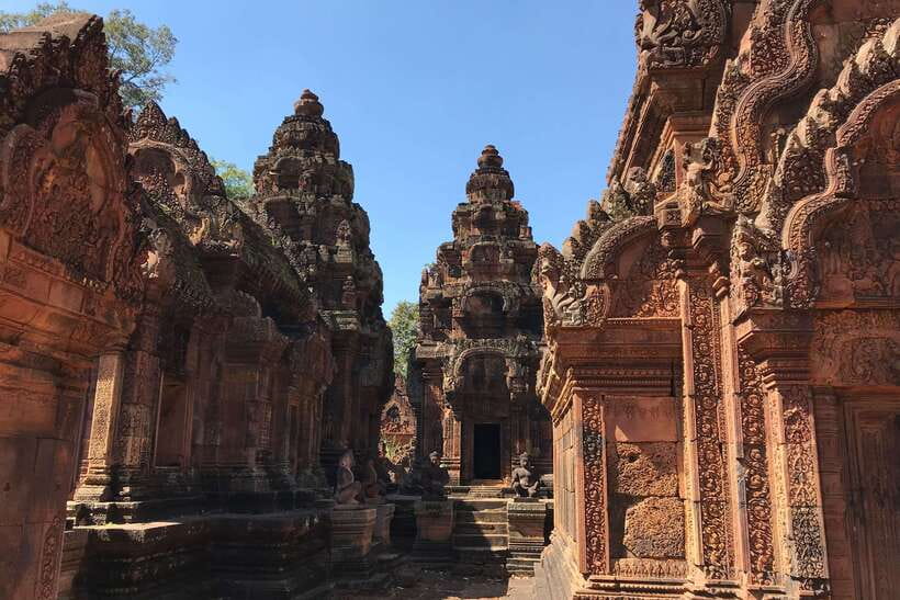 Angkor Temples Highlights Tour: 2 Days with Sunrise - Ta Keo adds a stark, unfinished contrast