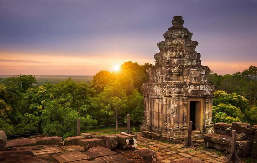 Angkor Wat 2-Day complex Sun rise & Sun set with Guided Tour - The Angkor pass changes the real price