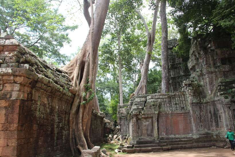 Angkor Wat Full-Day Private Tour with Sunset - Why private transport helps