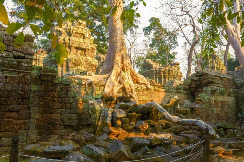 Angkor Wat: Full-Day Temples Small Group Tour - Lunch and the Srah Srang break