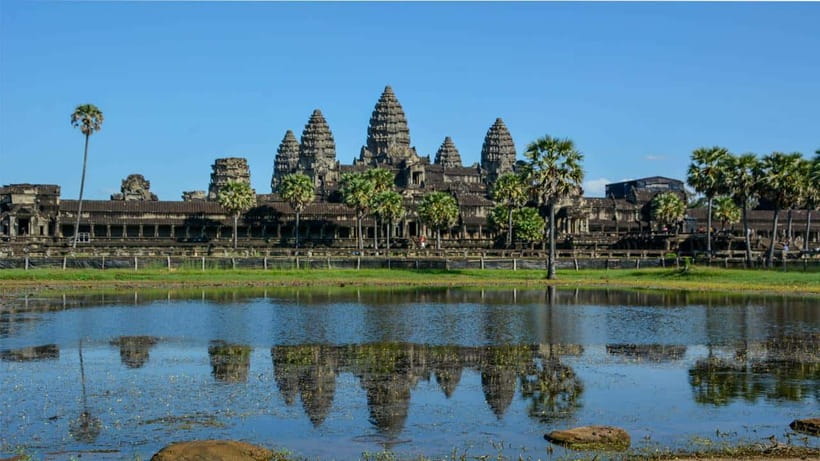 Angkor Wat Guided Sunrise Tour - Ta Prohm and the famous tree roots