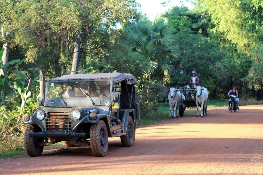 Angkor Wat in a vintage Jeep with driver - jeep rental - Forest tracks and Cambodian countryside