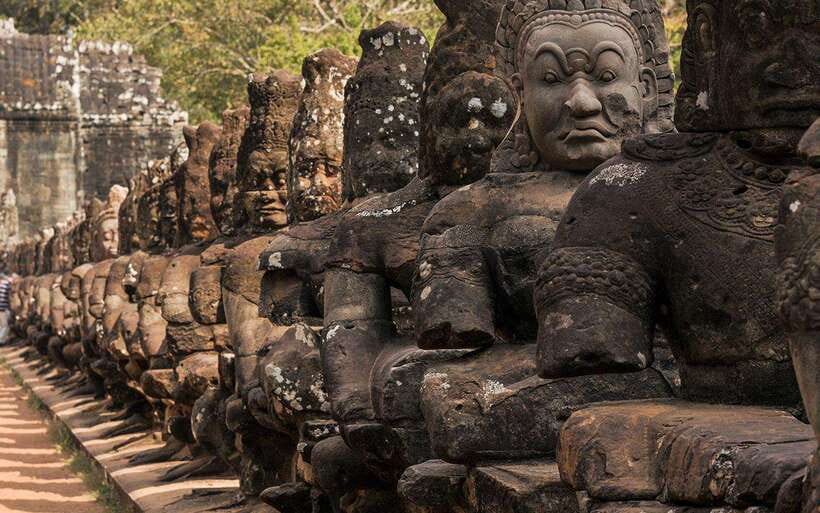 Angkor Wat Small Circle Private Car Tour in Siem Reap - The long midday break is useful, but clarify it