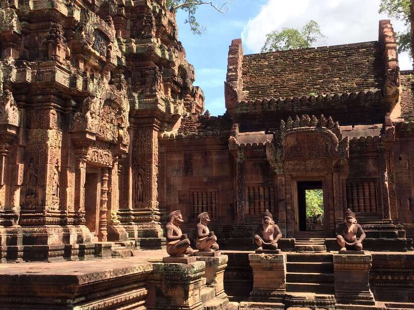 Angkor Wat, Small Circuit Private Tour with Banteay Srei - Why this private Angkor day works