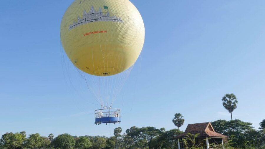 Angkor Wat: Small-Group Tour with Balloon Ride and Lunch - Who will get the most from this Angkor tour