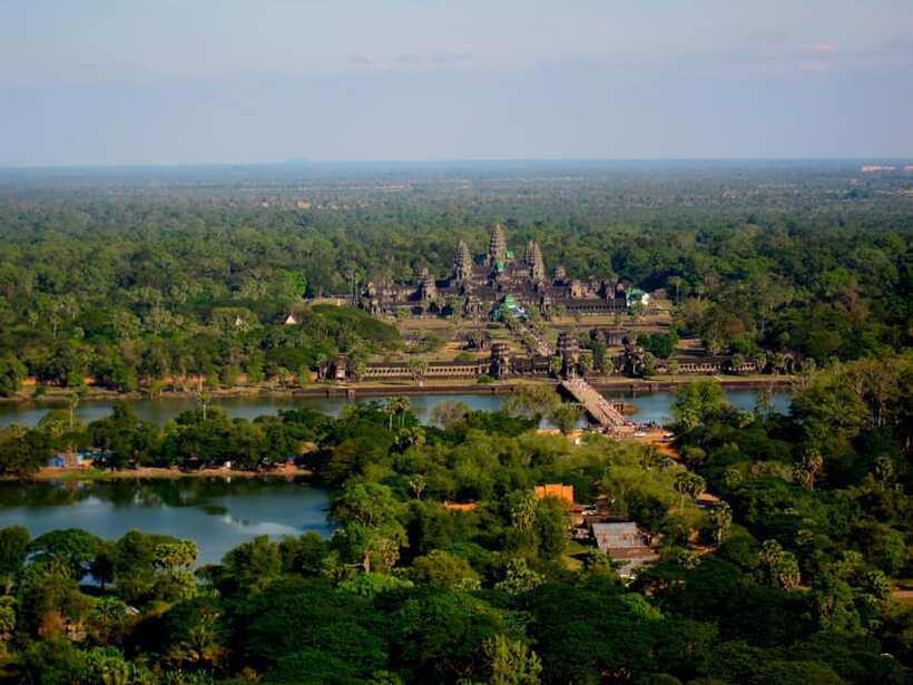 Angkor Wat: Small-Group Tour with Balloon Ride and Lunch - Bayon’s giant faces and the royal terraces