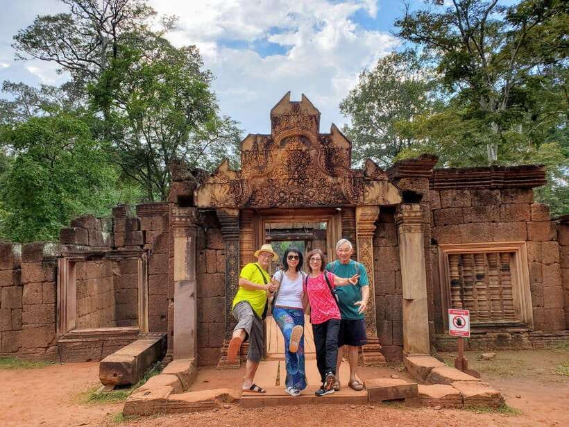Angkor Wat Sunrise, Banteay Srei, Bayon & Ta Prohm Temple - Bayon and its many smiling faces