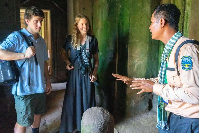 Angkor Wat Sunrise Private Tuk-Tuk Guided Tour - Exploring Angkor Wat before breakfast
