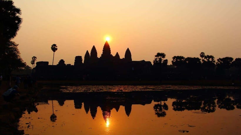 Angkor Wat: Sunrise: Ta Prohm and Bayon Temple Tour - The real value of leaving before dawn