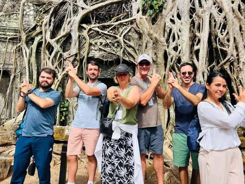 Angkor Wat Sunrise Temple Tour with Bayon and Ta Prohm - The guides shape the morning