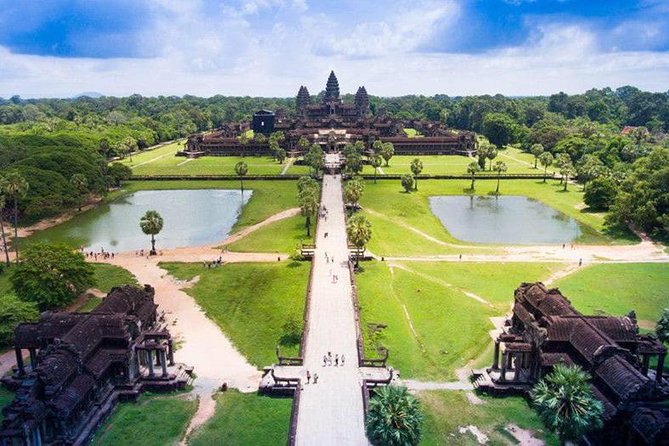 Angkor Wat Sunrise Tour - What the private format changes
