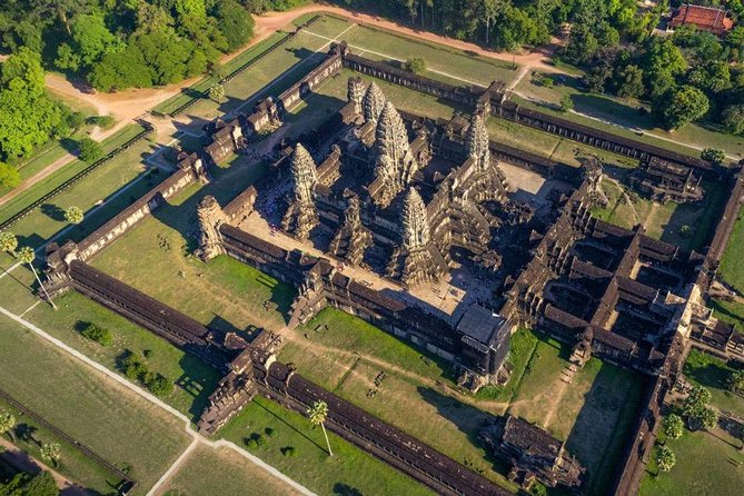 Angkor Wat Sunset Tour - Ta Prohm and the famous tree roots