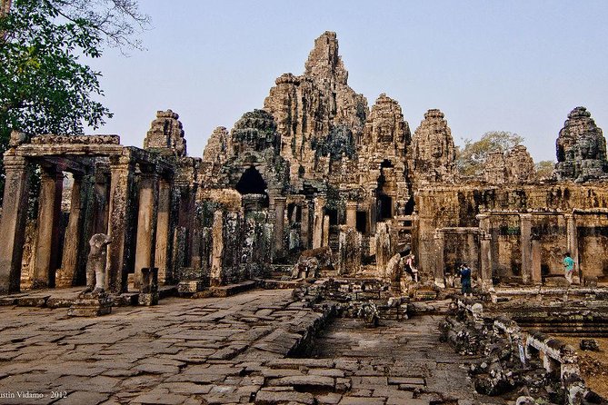 Angkor Wat Sunset Tour - Angkor Thom and Bayon’s stone faces