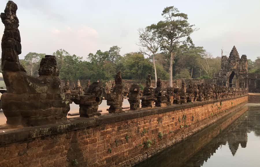 Angkor Wat & Temples: Private Spiritual Tour by Lady Tuk Tuk - Who should book this experience